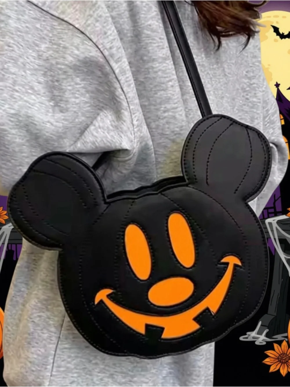 Disney Halloween MICKEY MOUSE Pumpkin Jack O’ Lantern Crossbody Handbag NEW!